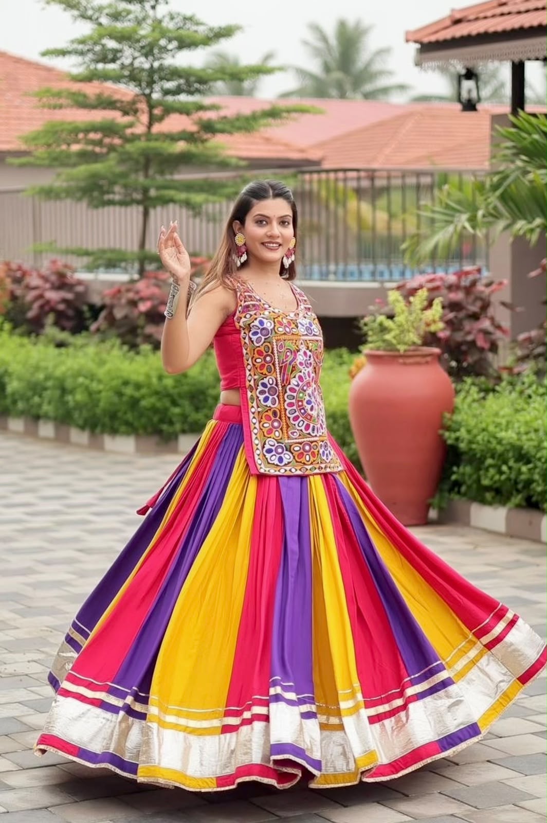 Rageshvari Creation Navratri Special Pure Cotton 6-Meter Flair Gamthi & Real Mirror Work Lehenga Choli - Image 2