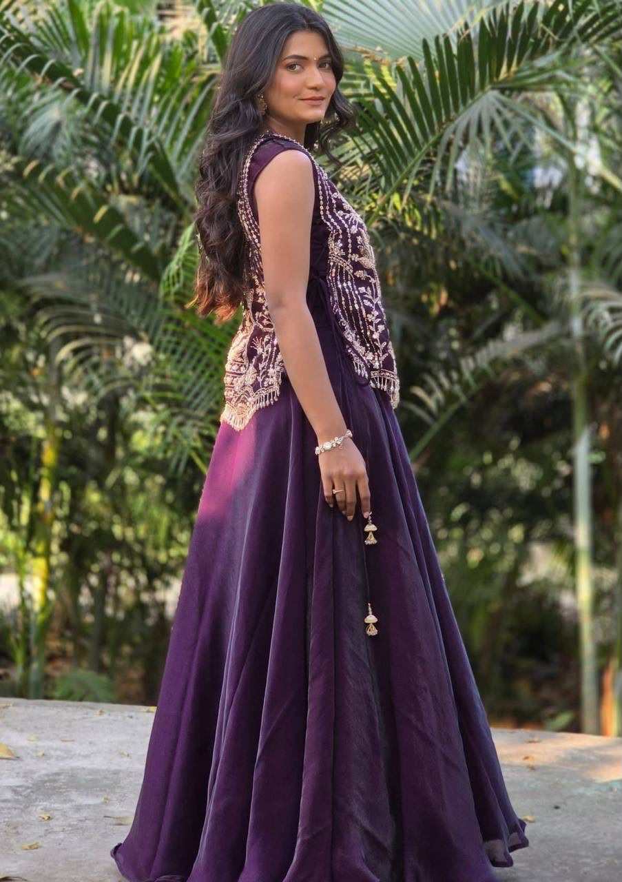 Rageshvari Fashion Pure Vichitra Silk 3-Piece Lehenga Choli with Embroidered Shrug (8.5-Meter Flair) - Image 2