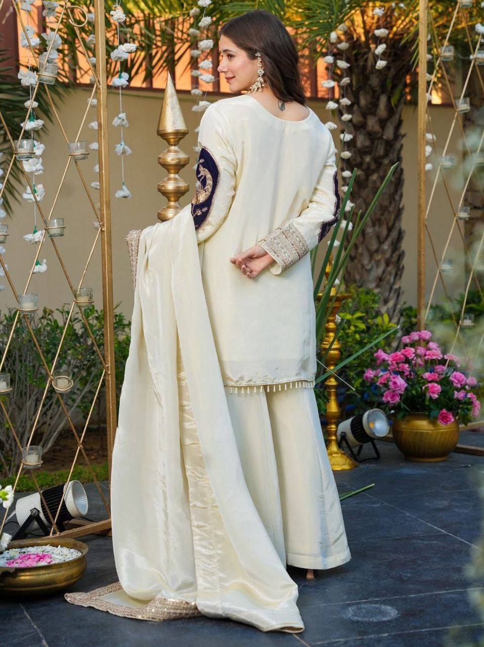 Rageshvari Creation Off-White French Crepe & Velvet Sequins Embroidered Kurta Palazzo Set - Image 3