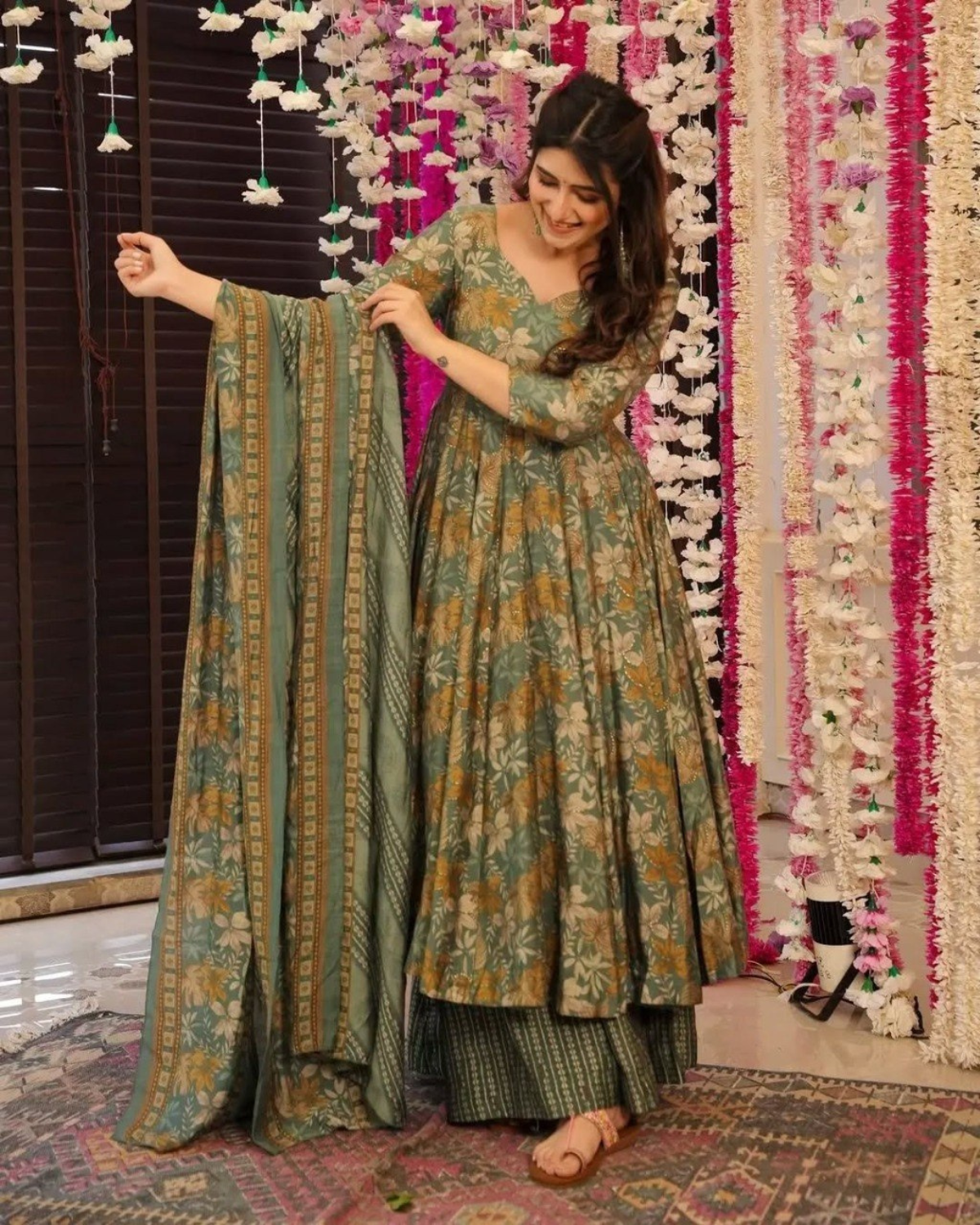 Rageshvari Fashion Green Fullpatti Printed Rayon Anarkali Suit Set - Image 2