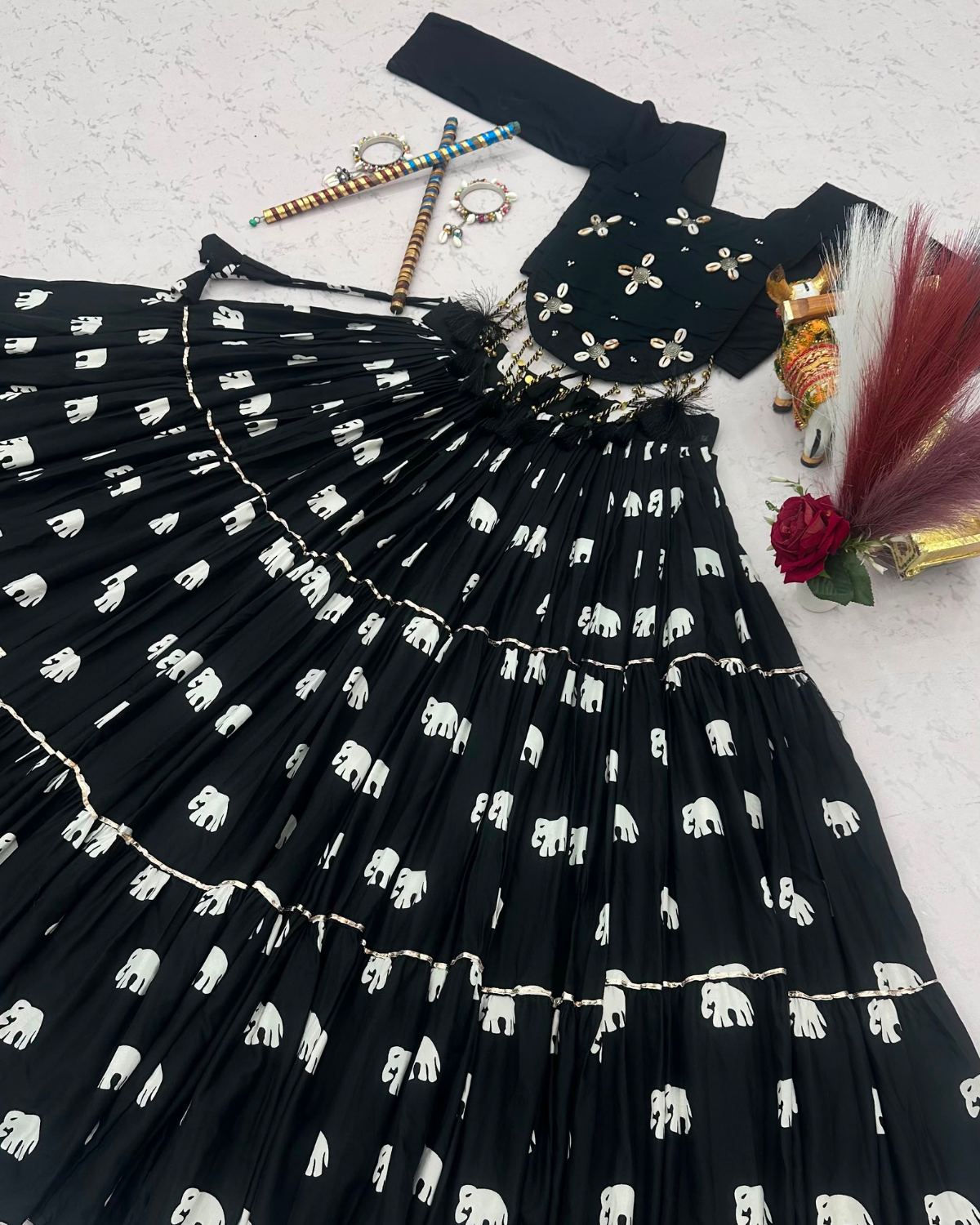 Rageshvari Creation Navratri Special Pure Cotton 9-Meter Flair Hand Work & Real Kodi Lehenga Choli - Image 3