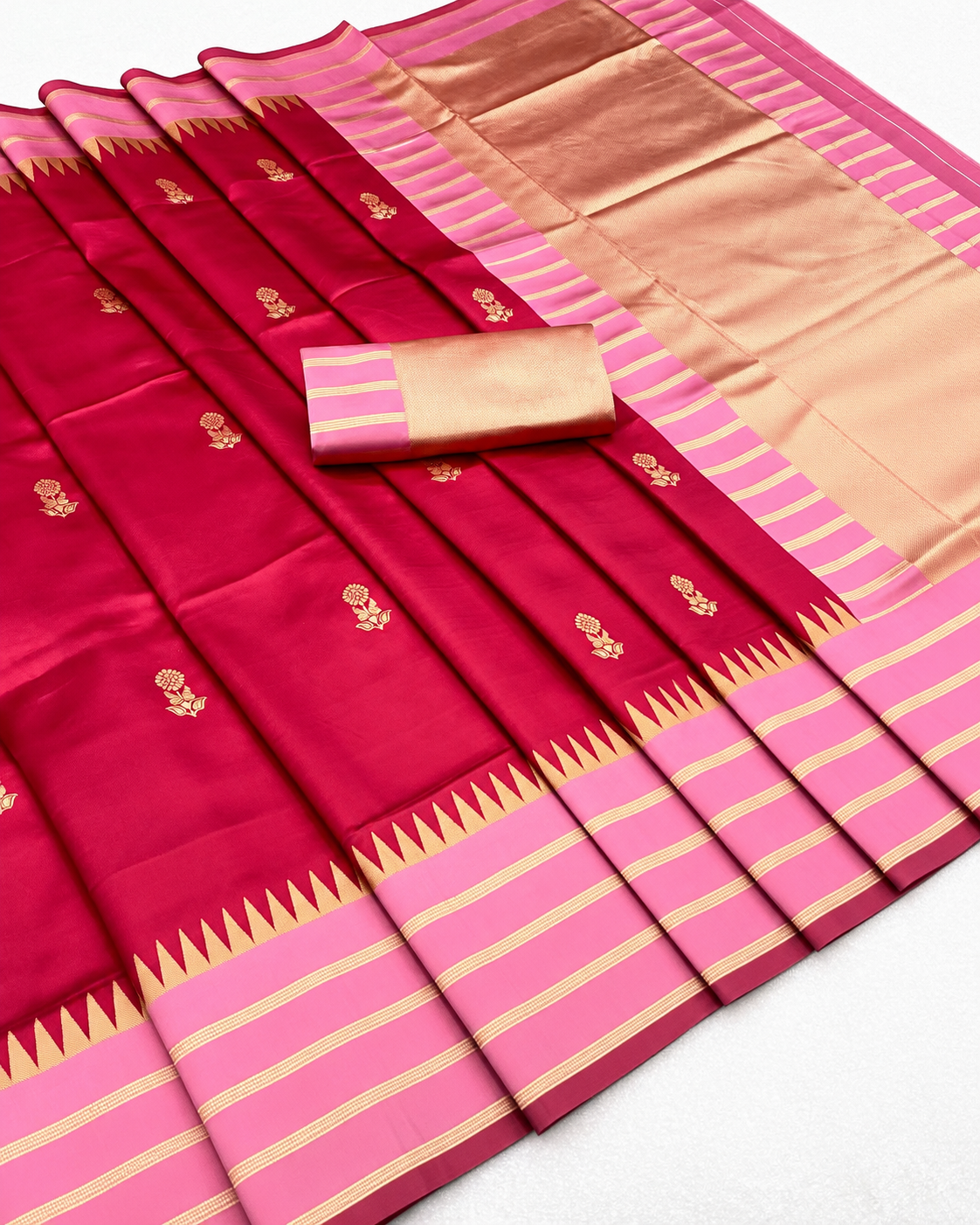 Soft Silk Art Jacquard Saree with Rich Pallu & Contrast Blouse - Image 2